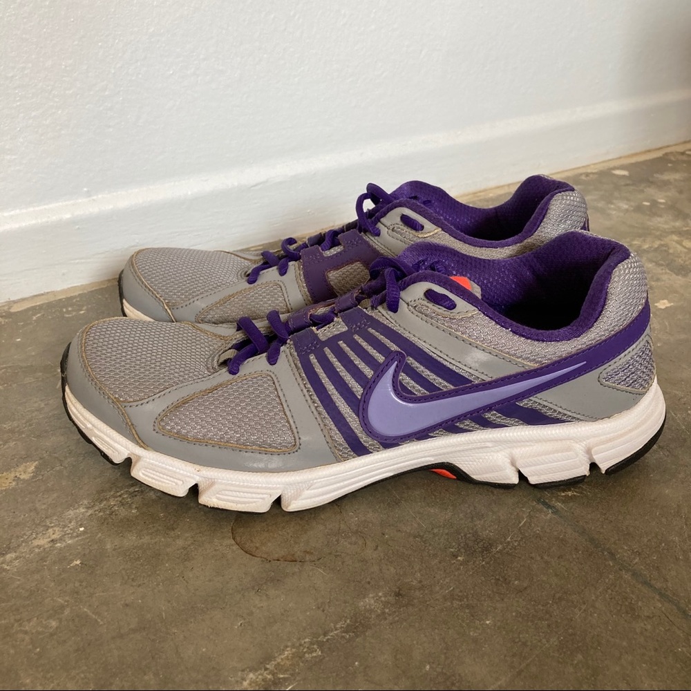 🚫SOLD🚫 Nike Downshifter 5 Running Shoes 10